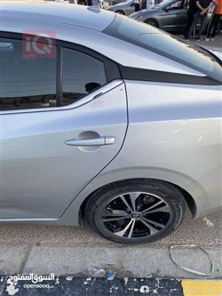 نیسان سێنترا